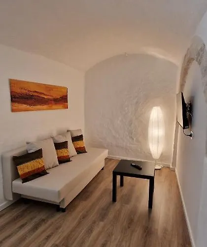 Casachiara Holidays Apartment *